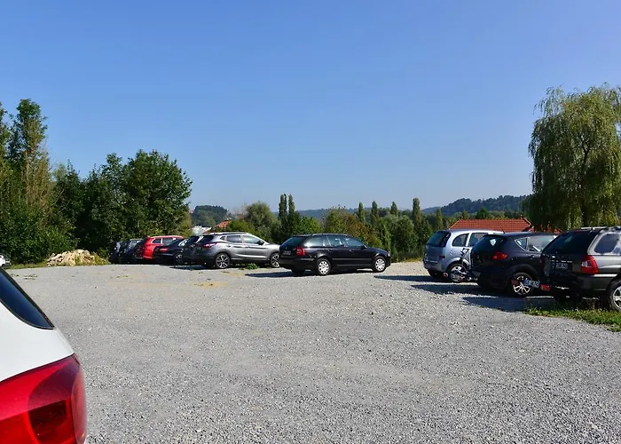 Garni Gambrinus فندق باساو