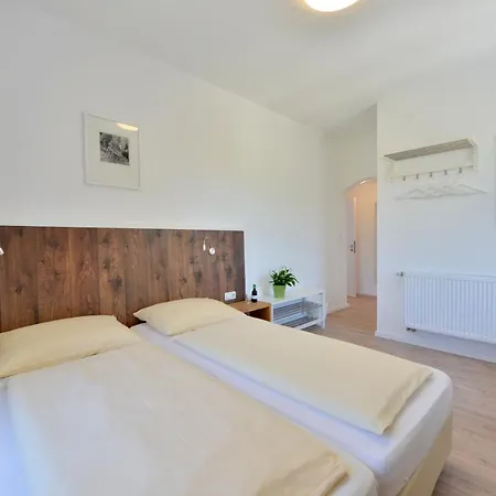 Garni Gambrinus 酒店