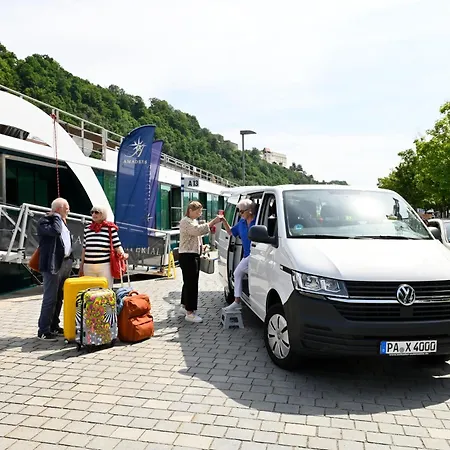 Garni Gambrinus 酒店 3*