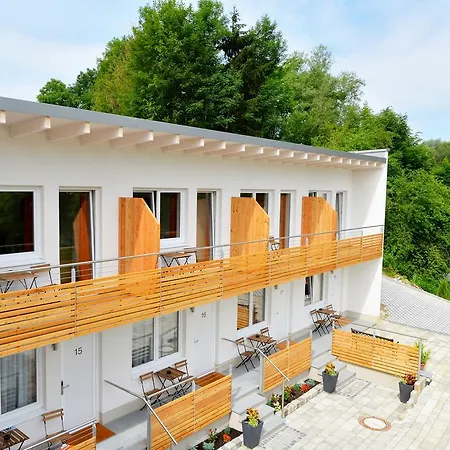 酒店 Garni Gambrinus 3*